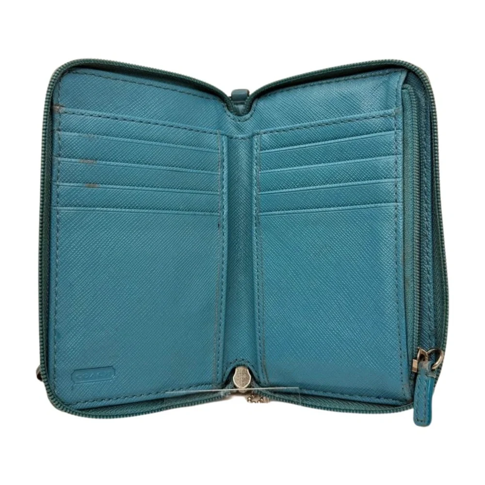 Coach Teal Blue Leather Turnlock Wristlet Wallet Zip Around ID Window